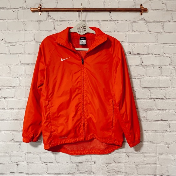 nike storm fit jacket
